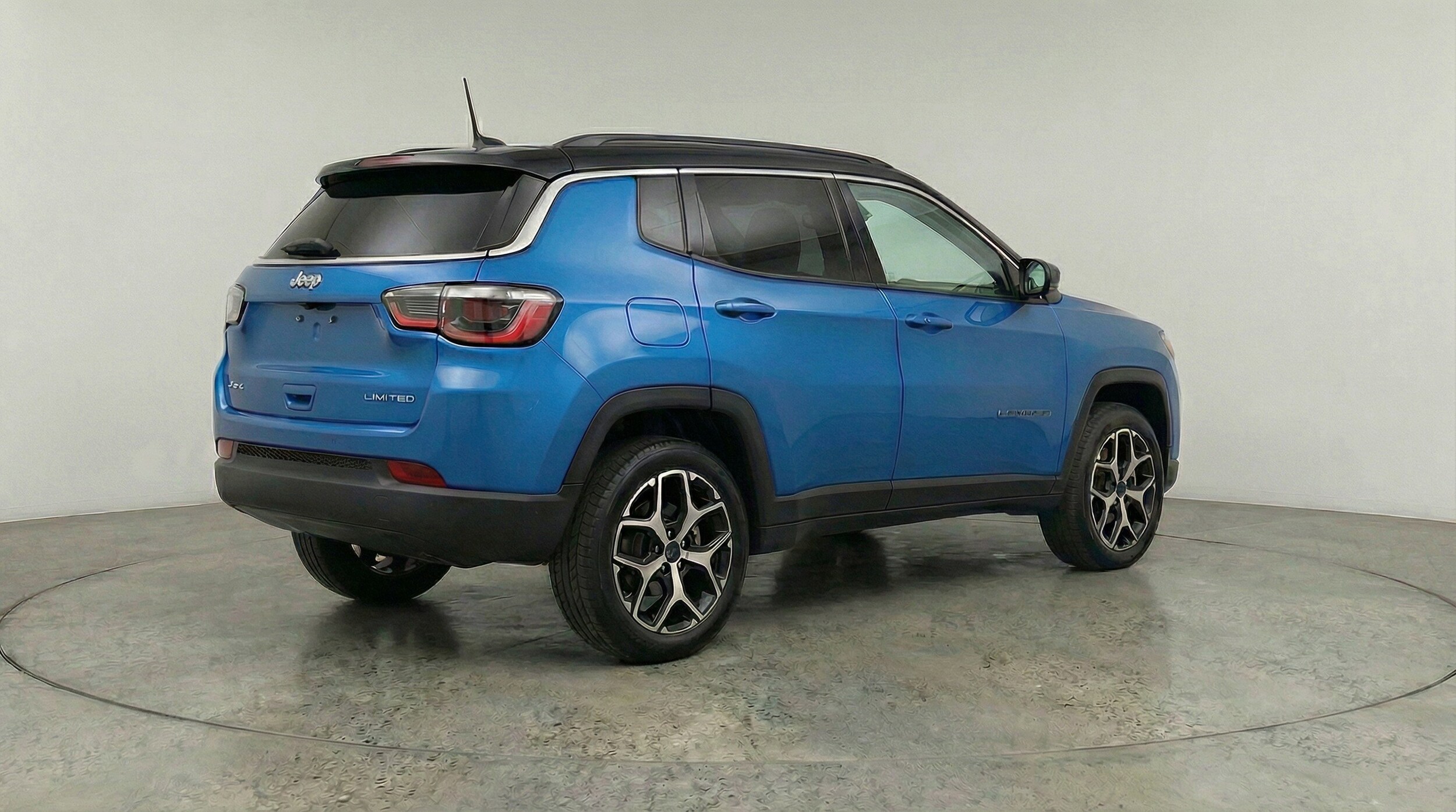 Thumbnail: 2025 Jeep Compass - 9
