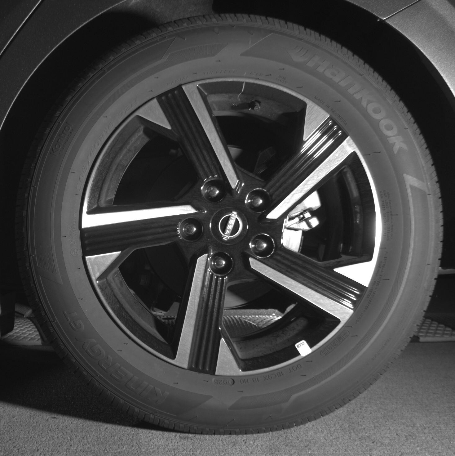 Thumbnail: 2025 Nissan Sentra - 11