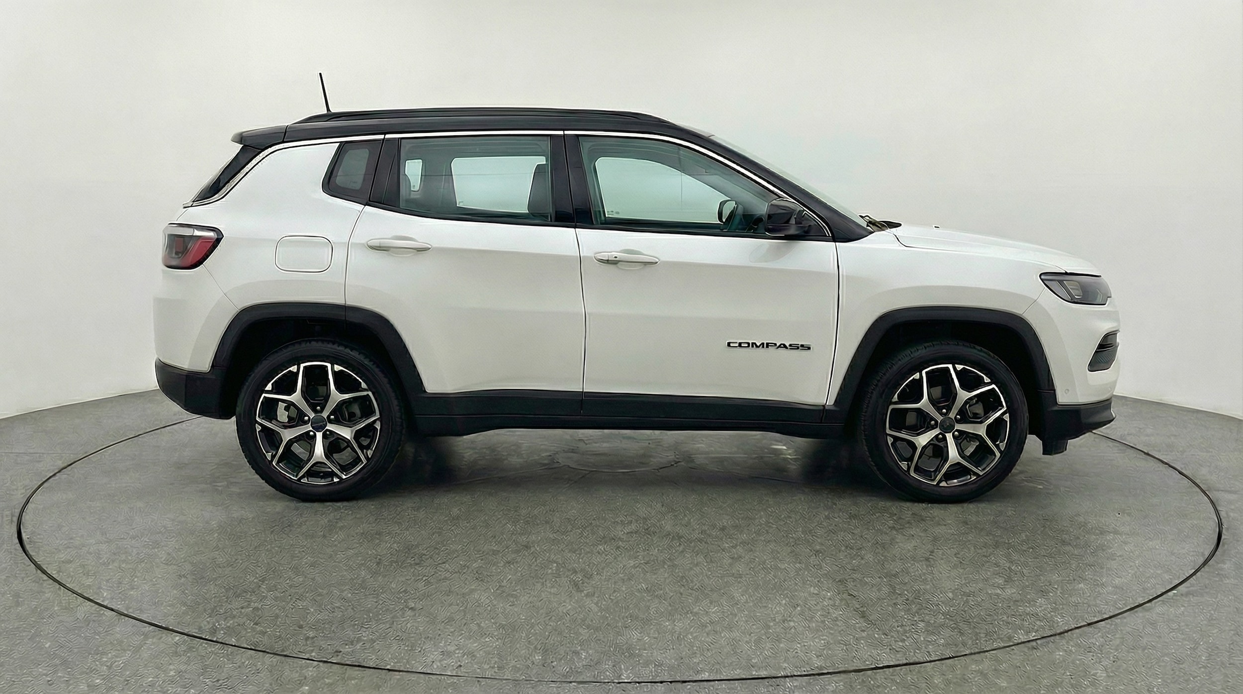 Thumbnail: 2025 Jeep Compass - 8