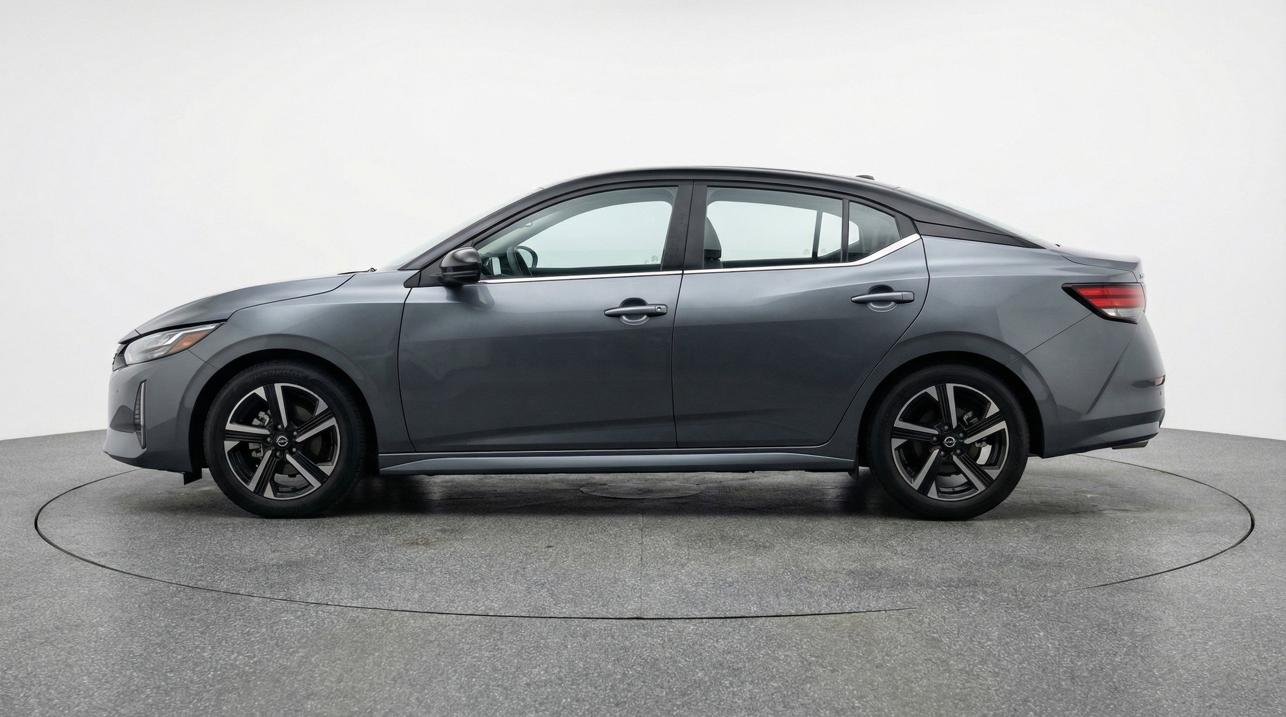 Thumbnail: 2025 Nissan Sentra - 5