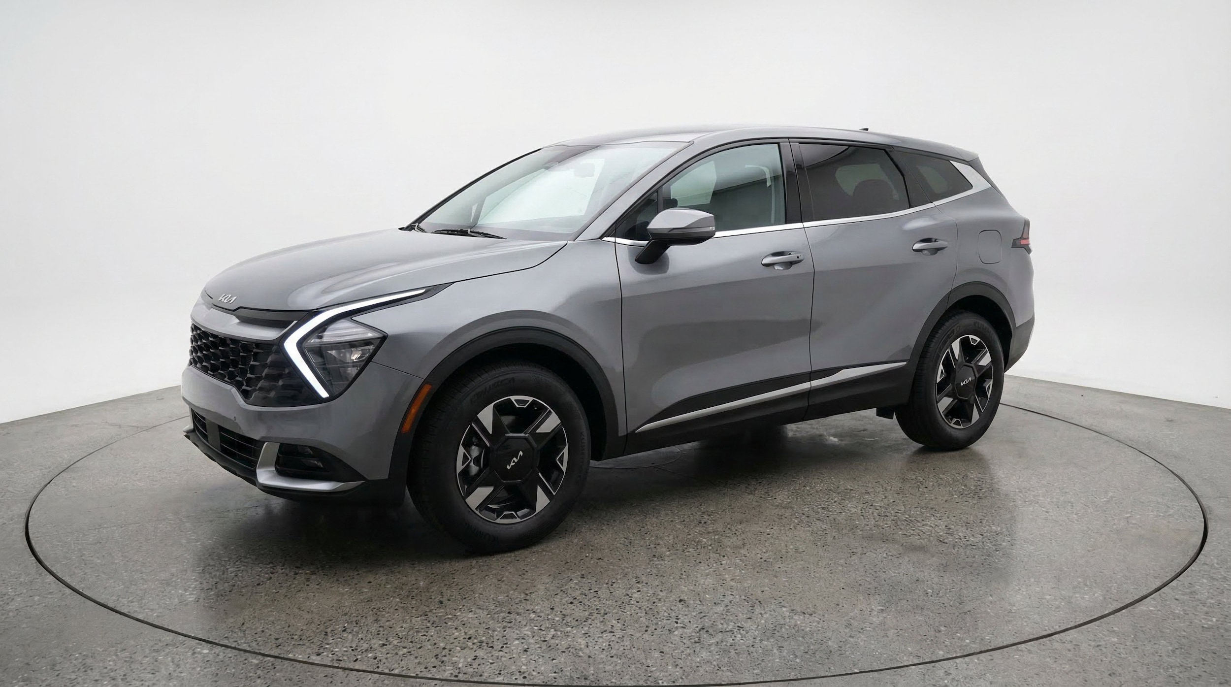 Thumbnail: 2026 Kia Sportage - 3