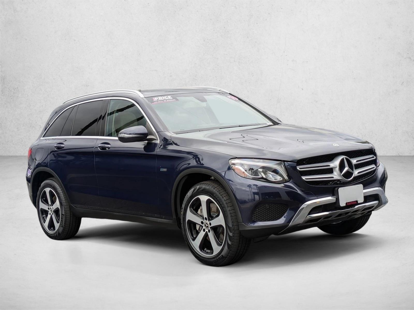 2019 Mercedes Benz GLC 4MATIC photo 3