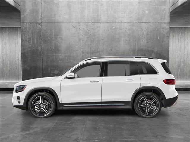 2025 Mercedes Benz GLB 250 photo 3