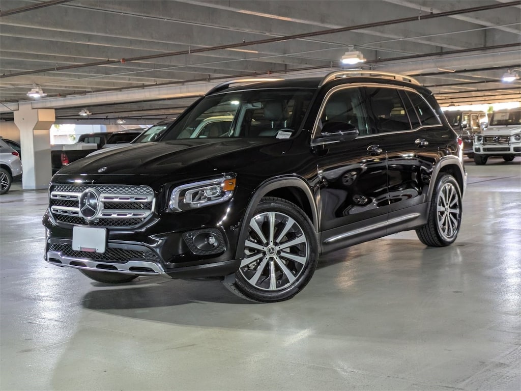 Used 2023 Mercedes-Benz GLB 4MATIC SUV