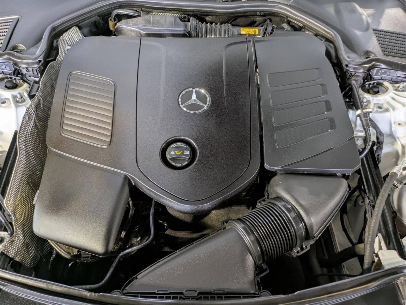 2024 Mercedes-Benz C-Class Sedan C 300 - Photo 23