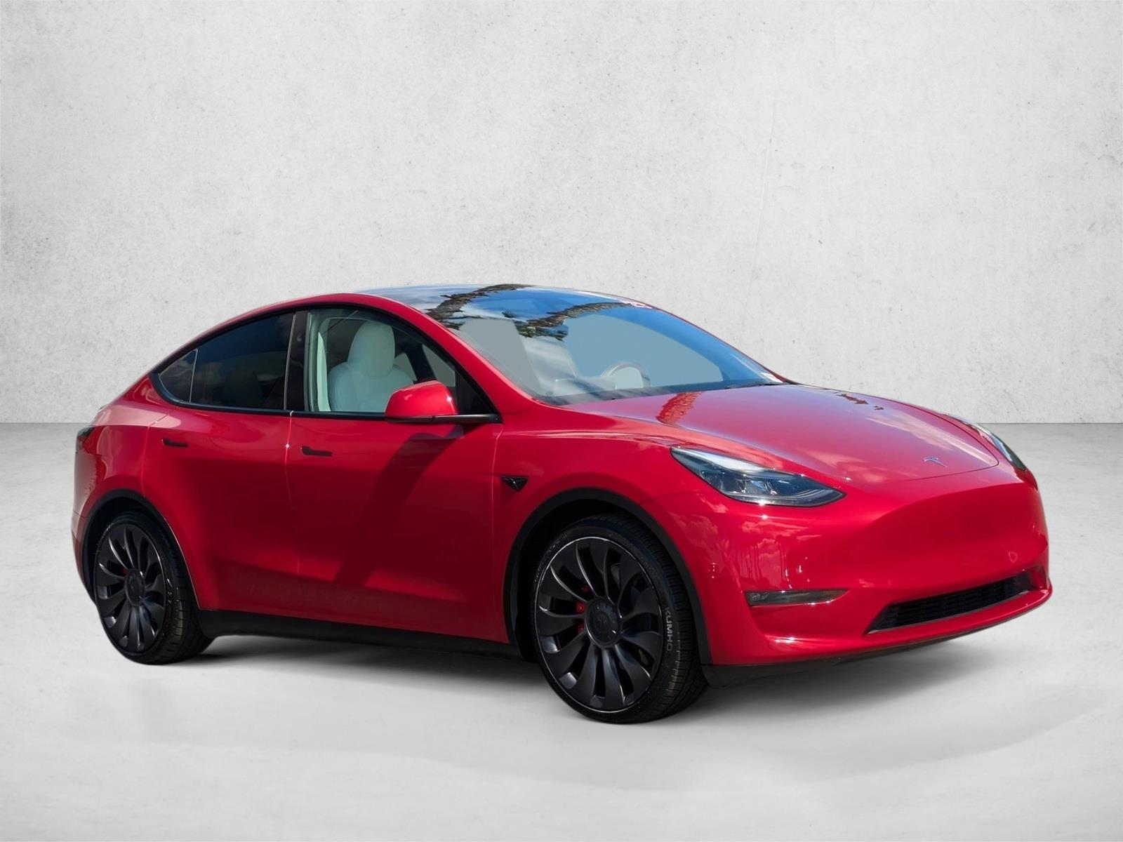 2023 Tesla Model Y Performance photo 3