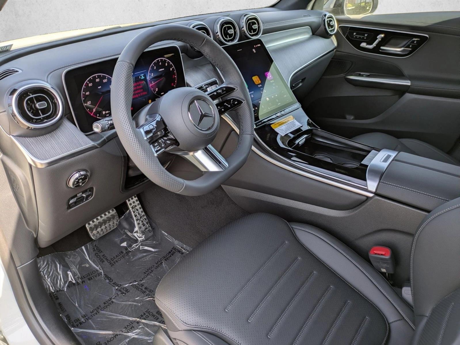 2026 Mercedes Benz GLC 300 photo 3