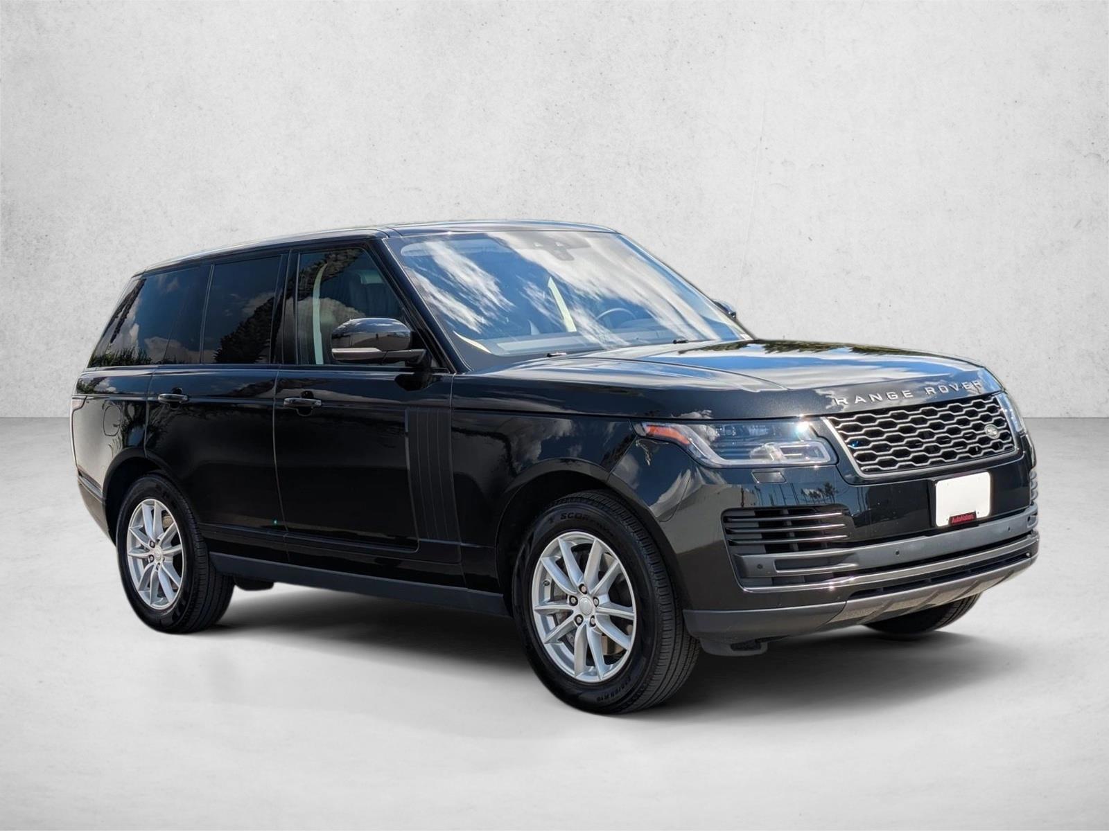 2020 Land Rover Range Rover photo 3