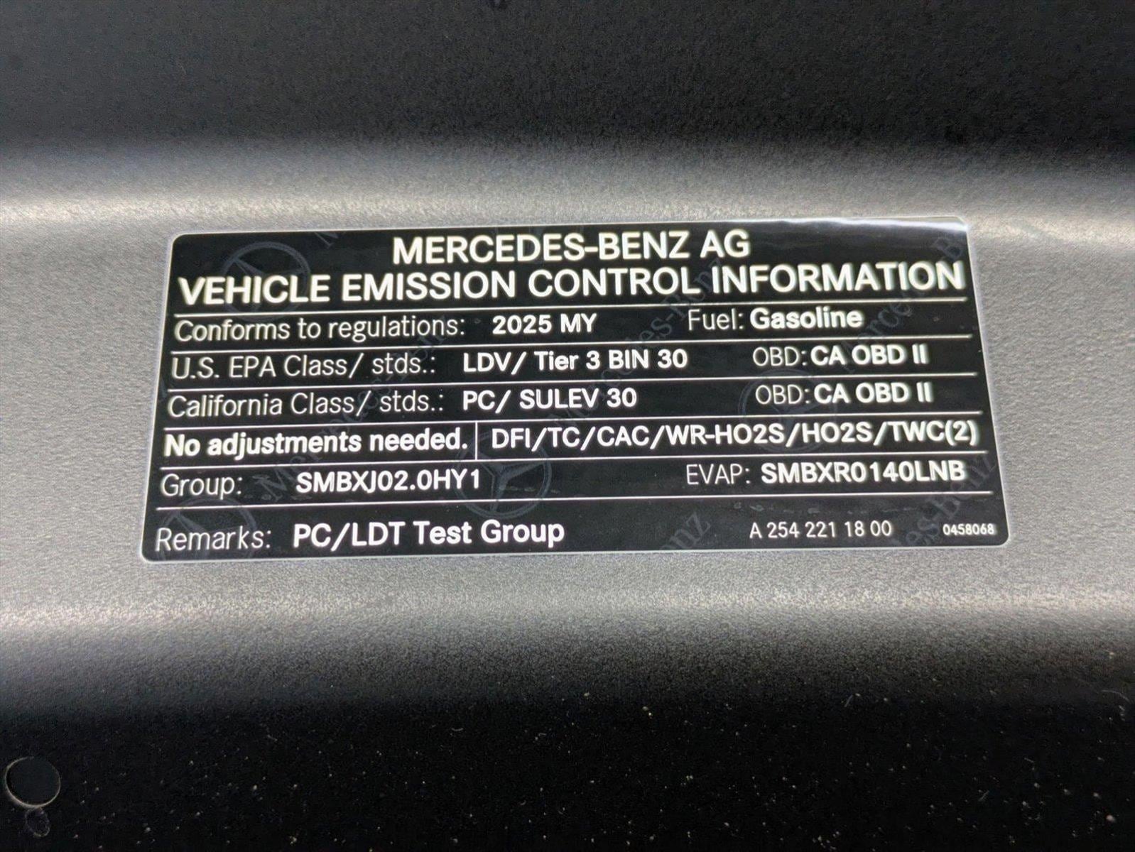 2025 Mercedes-Benz GLC Base - Photo 19