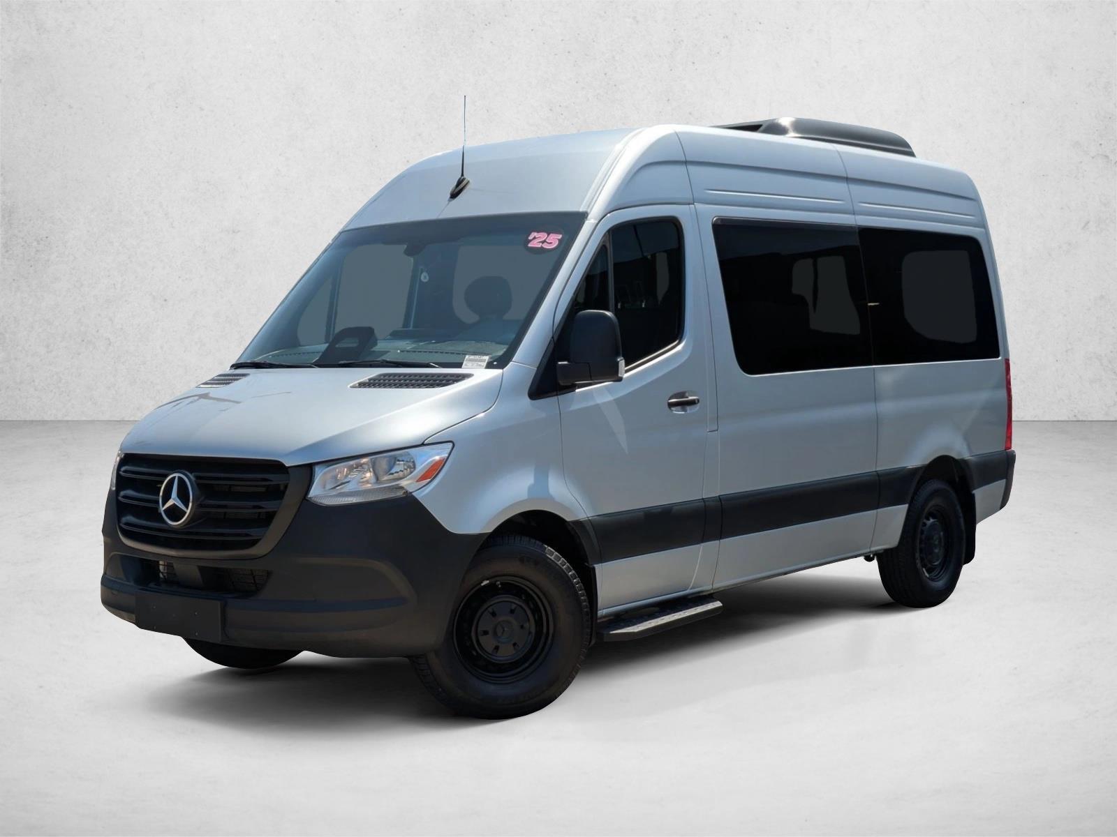 2025 Mercedes-Benz Sprinter 2500 144 WB HO Select's photo