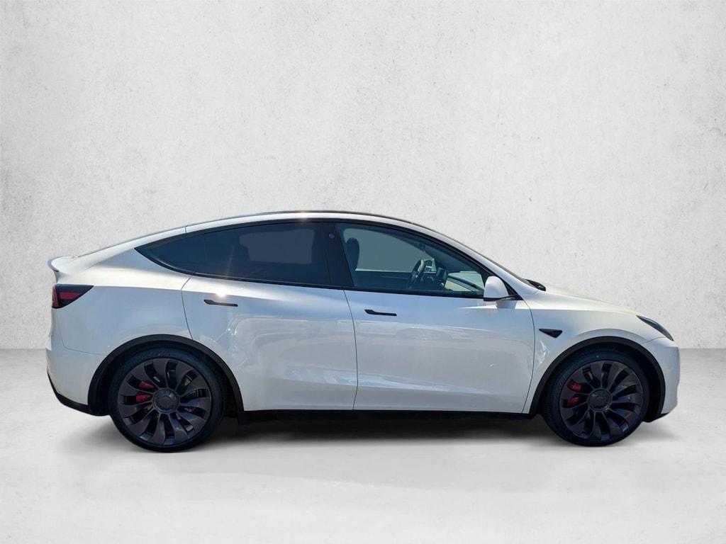 Used 2023 Tesla Model Y Performance SUV