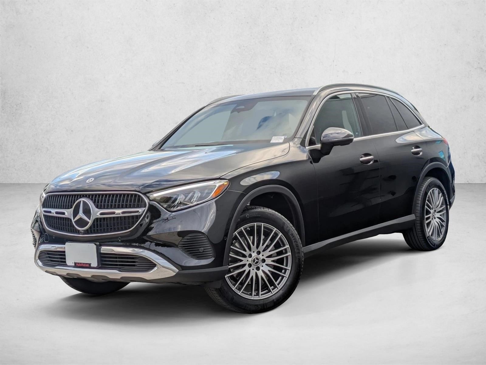2025 Mercedes-Benz GLC