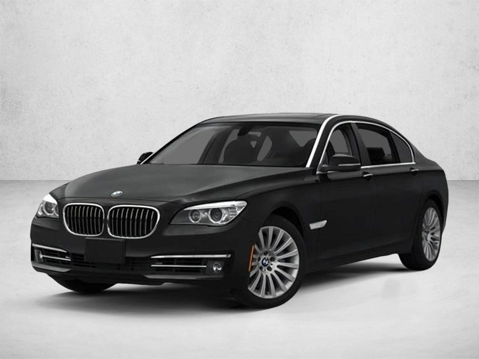 2013 BMW 7 Series 740i's photo