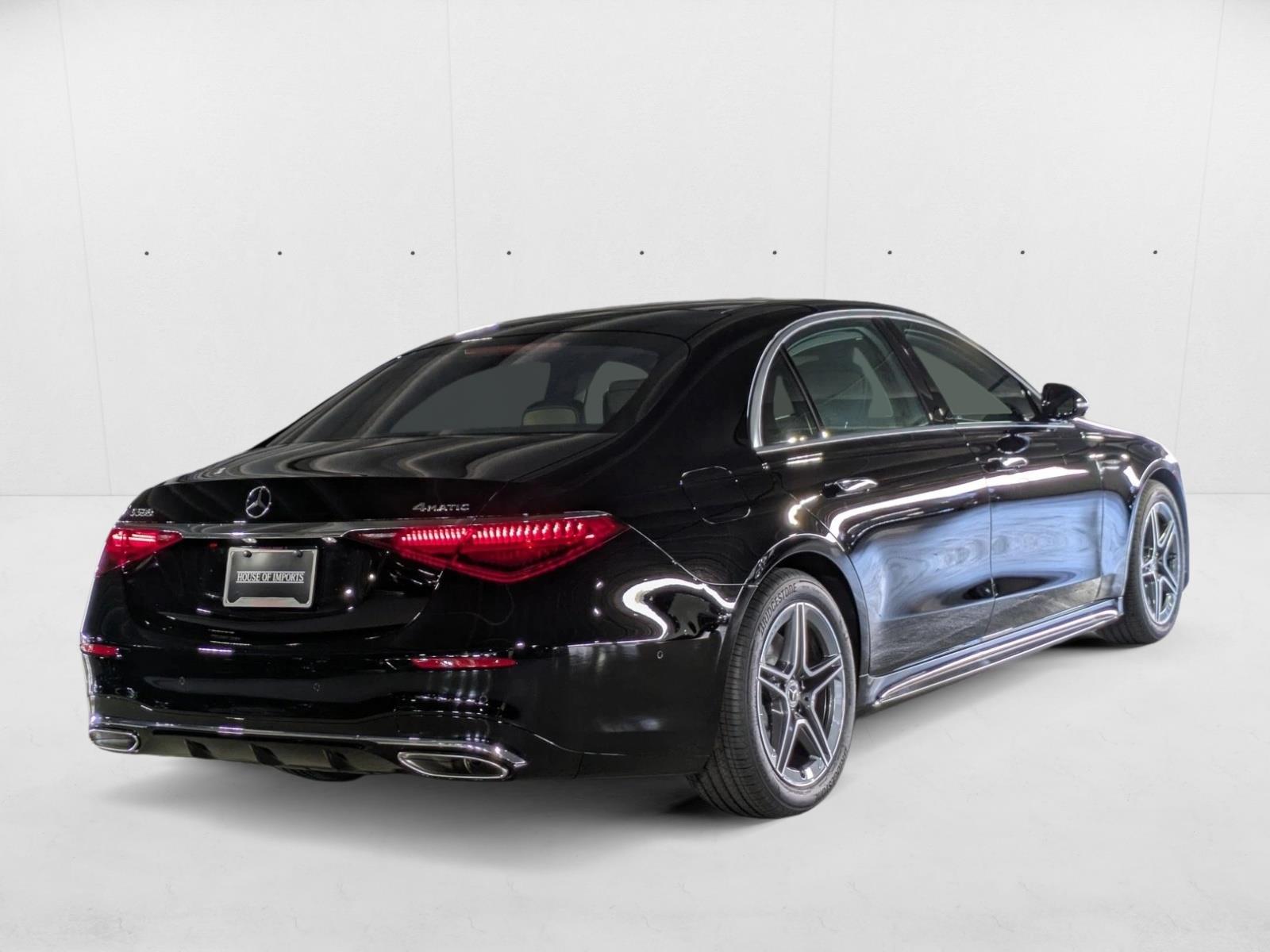 2026 Mercedes Benz S 580 4MATIC photo 2