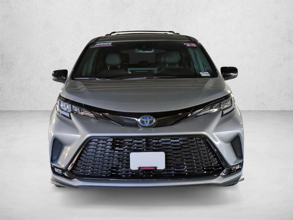 Used 2025 Toyota Sienna XSE 7 Passenger Van Passenger Van