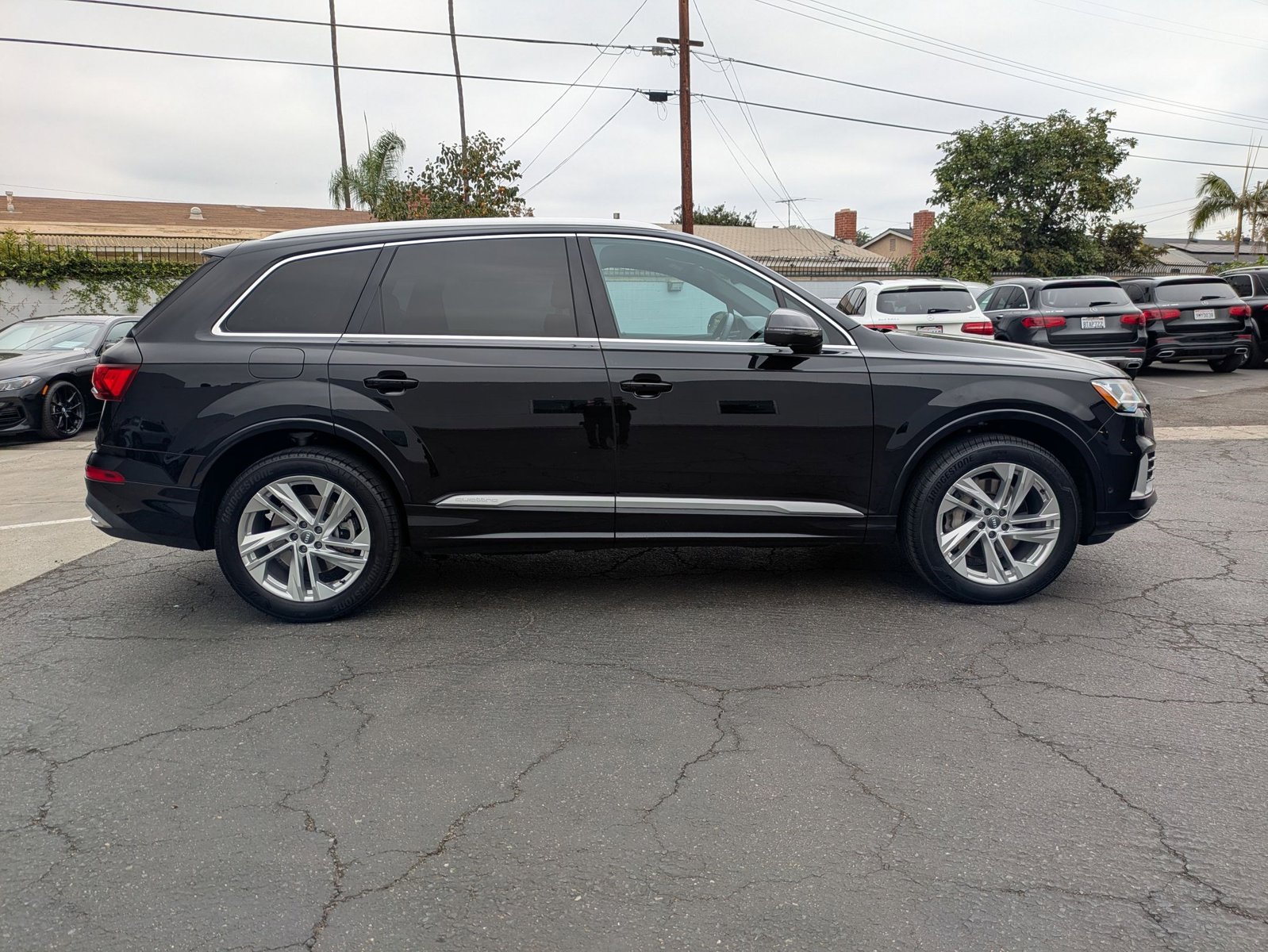 2021 Audi Q7 45 Premium photo 4