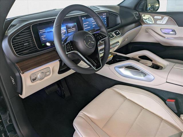 2025 Mercedes Benz GLE 350 4MATIC photo 3