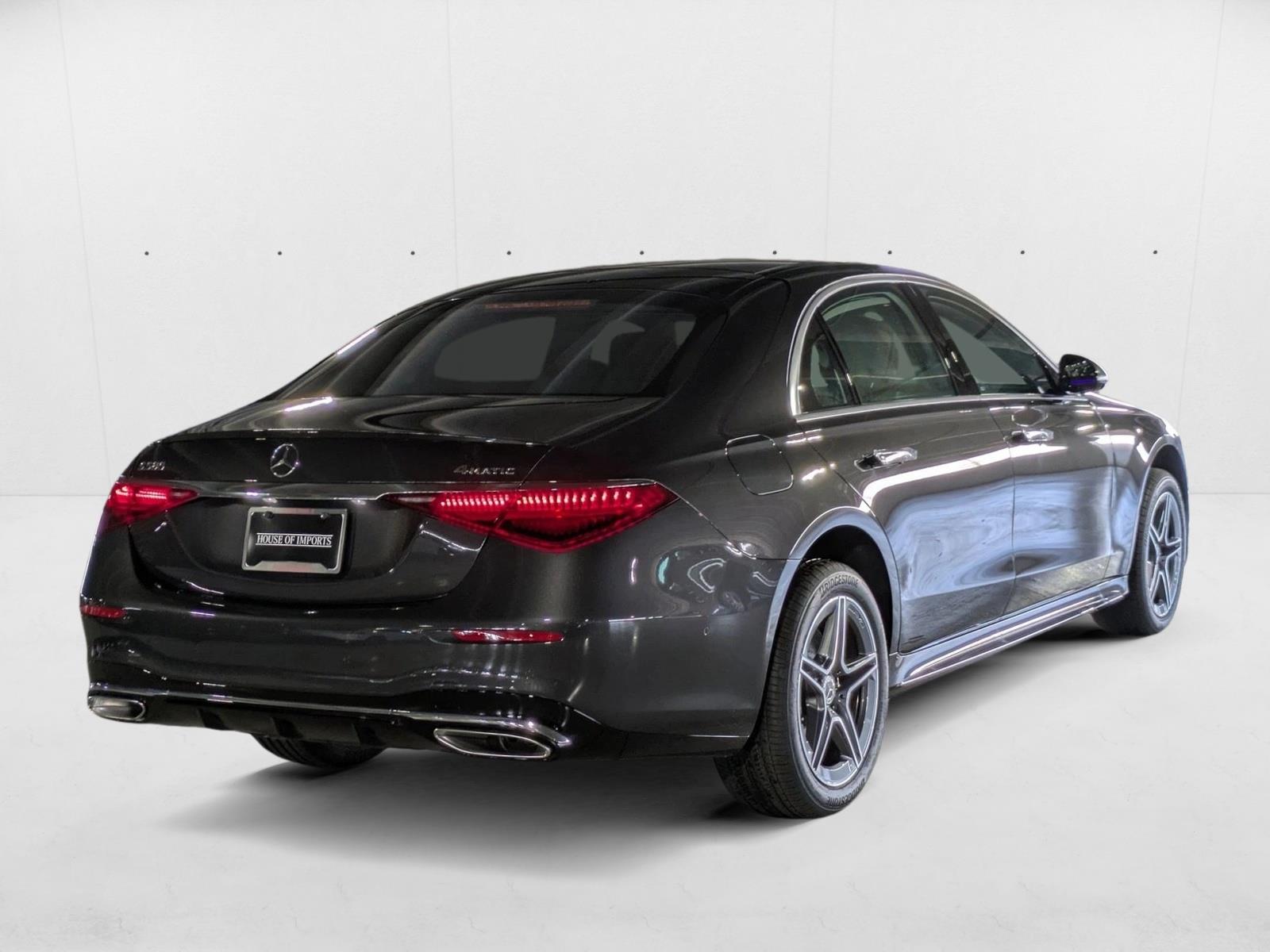 2026 Mercedes Benz S 580 4MATIC photo 2