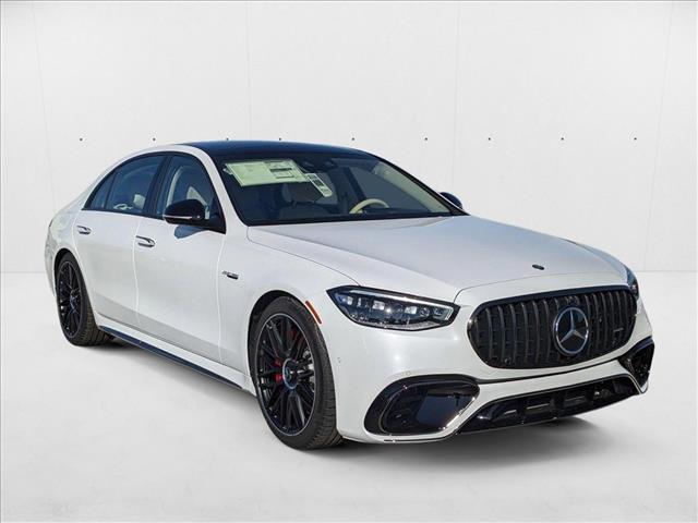 2025 Mercedes Benz S AMG 63 4MATIC photo 3