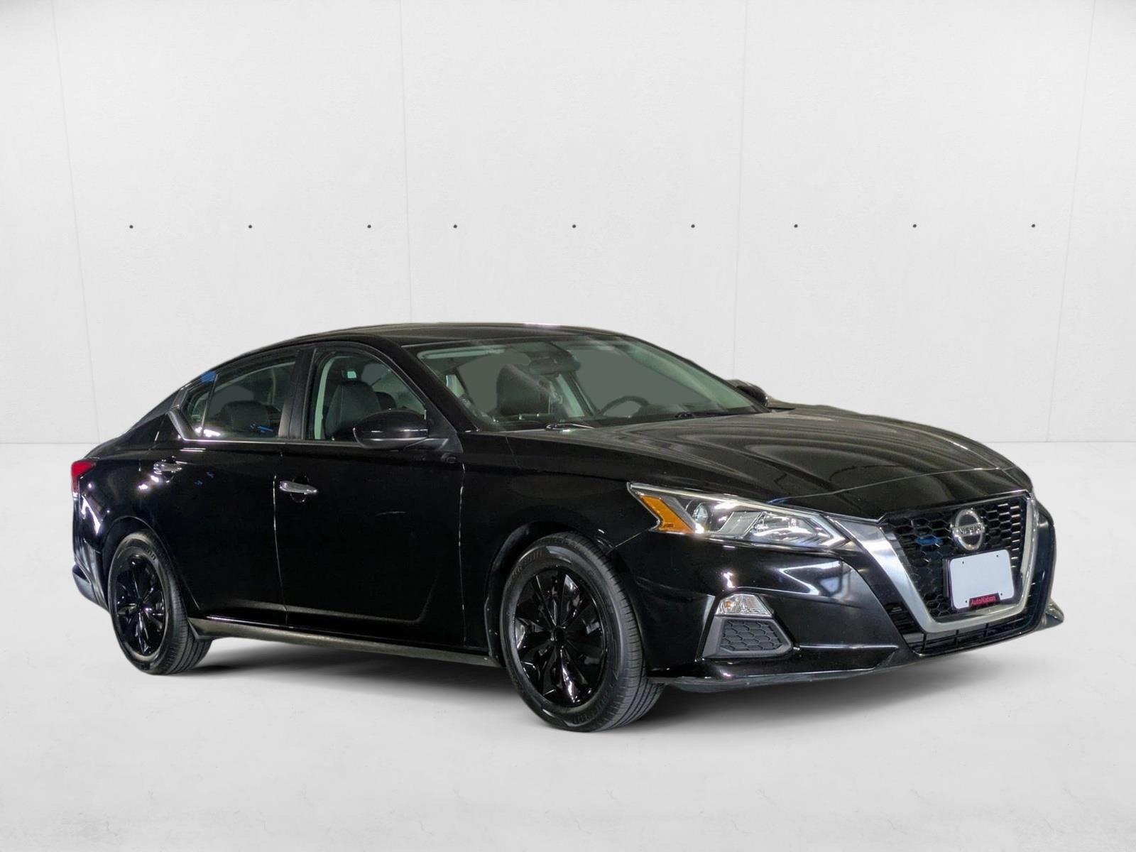 2020 Nissan Altima 2.5 S photo 2