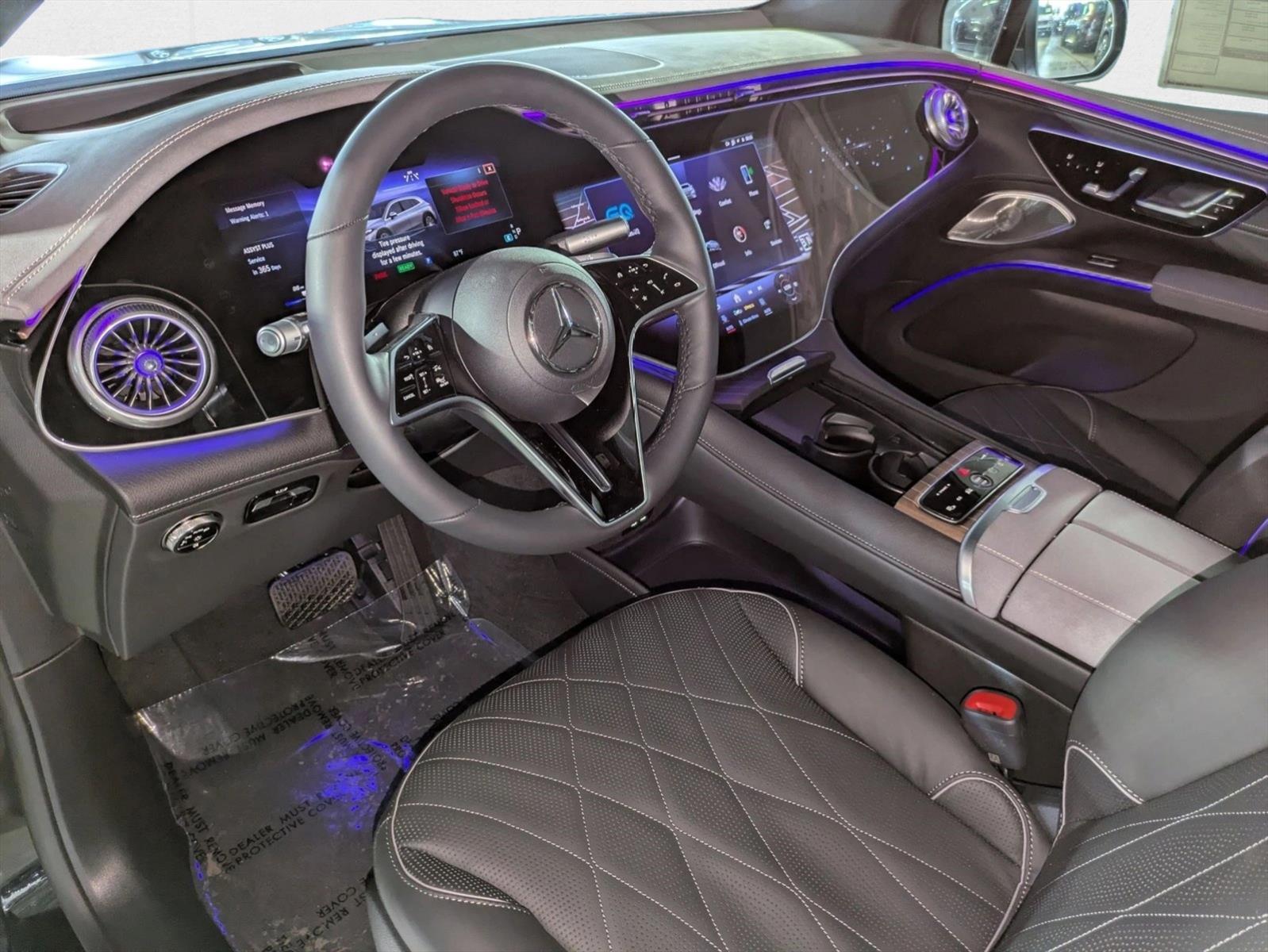 2026 Mercedes Benz EQS SUV 580 4MATIC photo 3