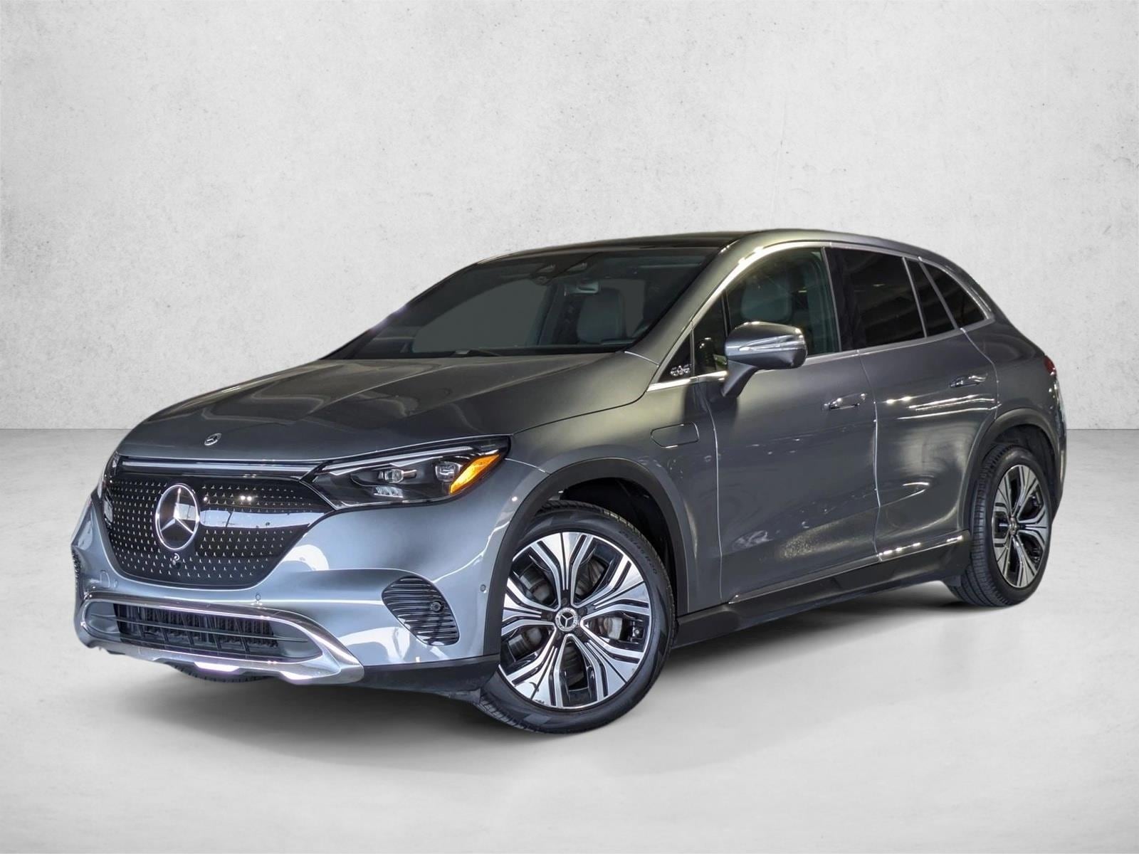 2023 Mercedes-Benz EQE SUV EQE 350 4MATIC's photo