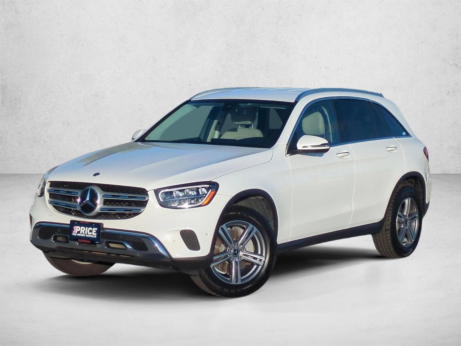 2021 Mercedes-Benz GLC GLC300's photo