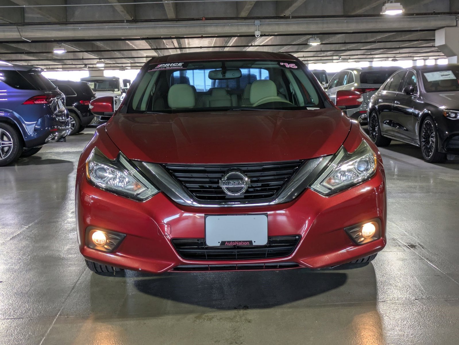 2016 Nissan Altima 2.5 SV photo 2