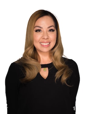 Staff member Melissa Nguyen from ID_87de37b99d9d