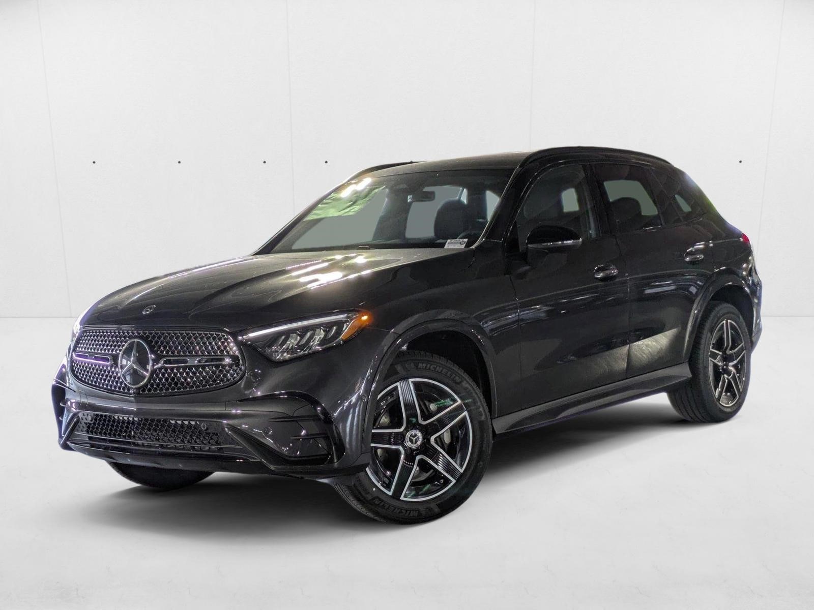 2025 Mercedes-Benz GLC Base's photo