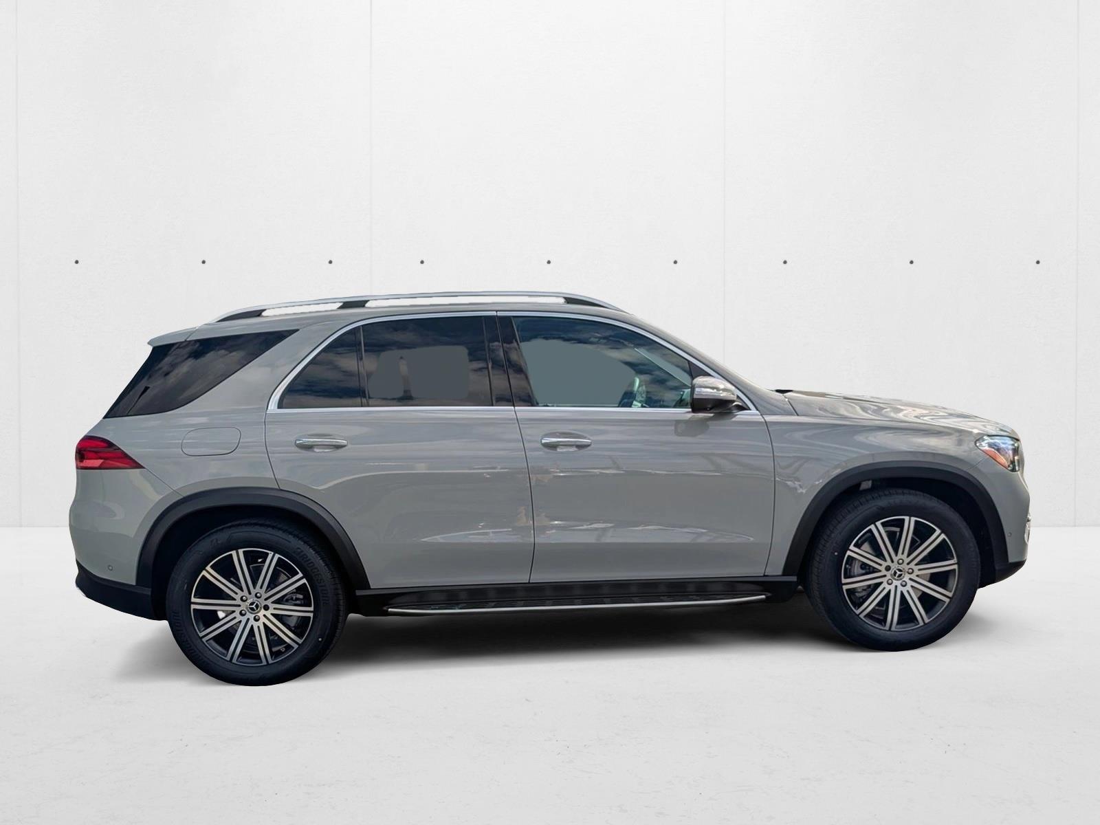 2025 Mercedes Benz GLE 4MATIC photo 4