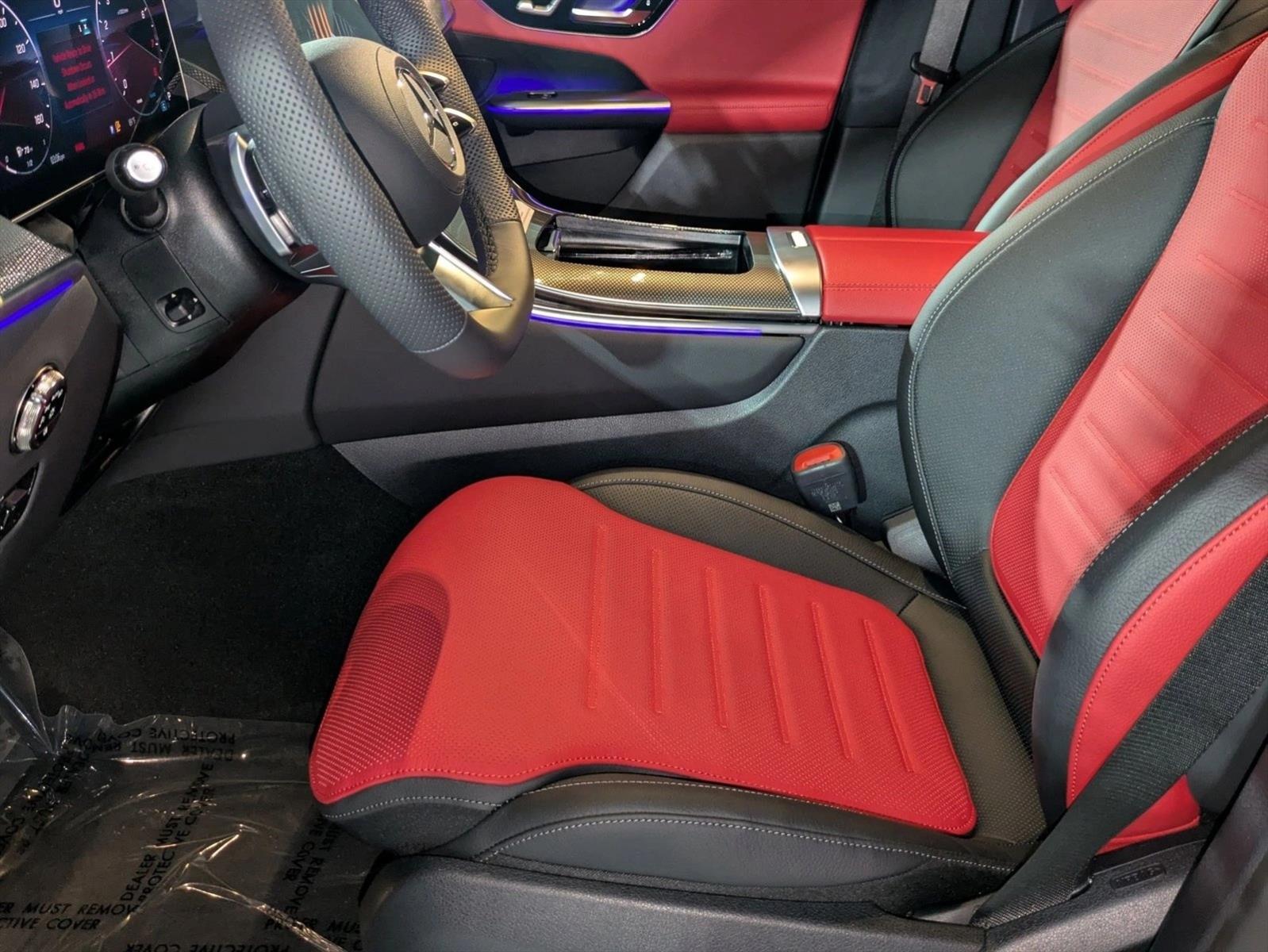 2026 Mercedes Benz GLC 300 4MATIC Coupe photo 4