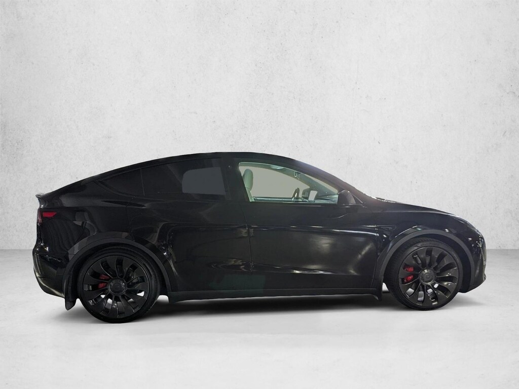 Used 2022 Tesla Model Y Performance SUV