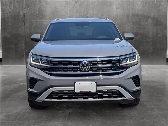 Used 2022 Volkswagen Atlas Cross Sport SE w/Tech with VIN 1V2WE2CA1NC203608 for sale in Buena Park, CA