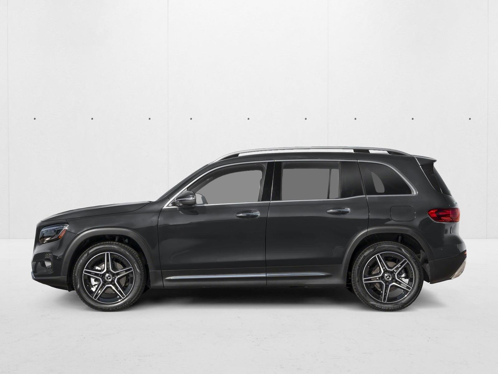 2025 Mercedes Benz GLB 250 photo 2