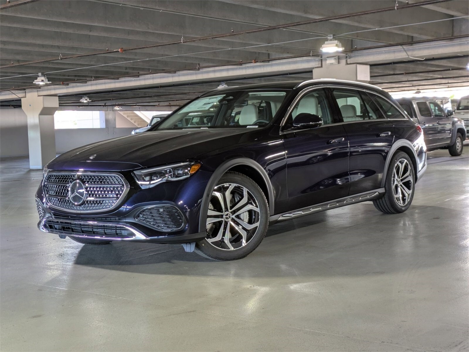 2026 Mercedes-Benz E-Class E 450 All Terrain's photo