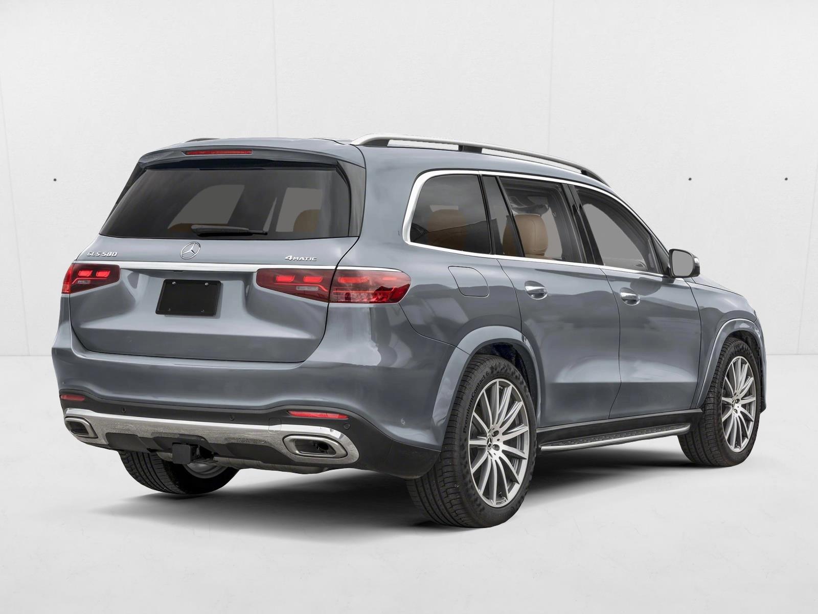 2025 Mercedes Benz GLS 580 4MATIC photo 2