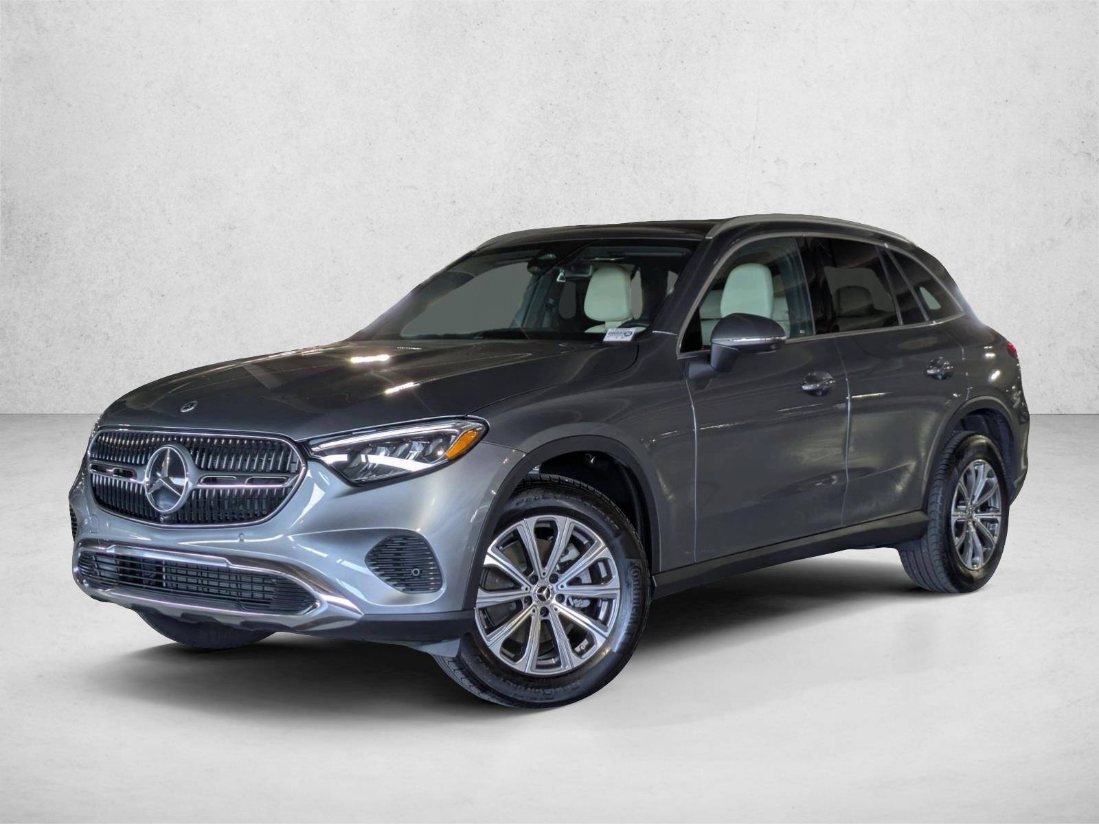 2023 Mercedes-Benz GLC GLC 300 4MATIC's photo