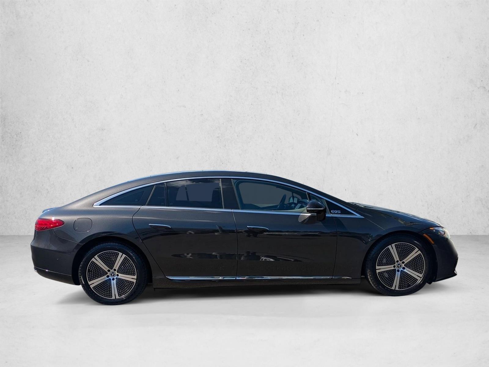 2022 Mercedes Benz EQS Sedan 450 photo 4