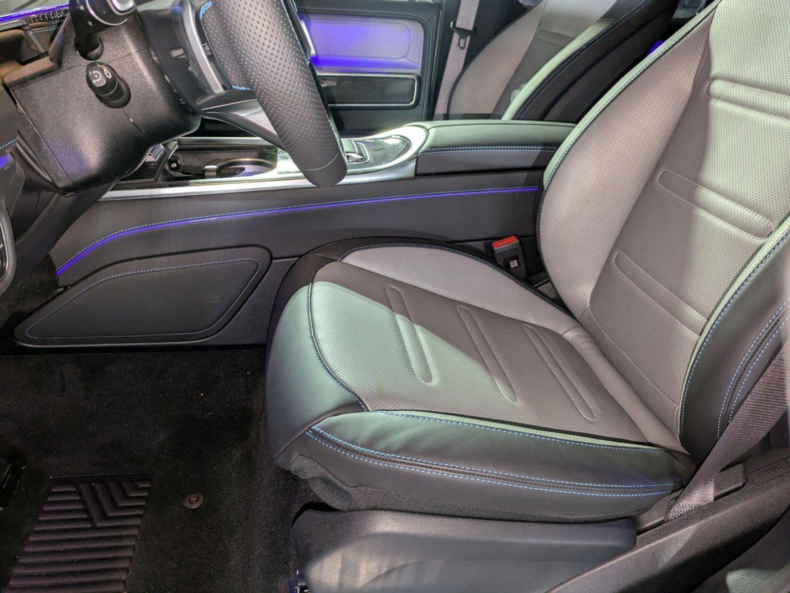 2025 Mercedes Benz G photo 4