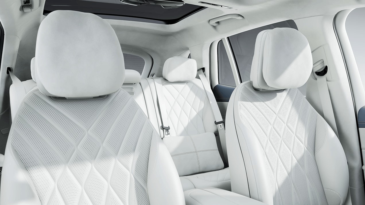 Interior of Mercedes-Benz EQS SUV
