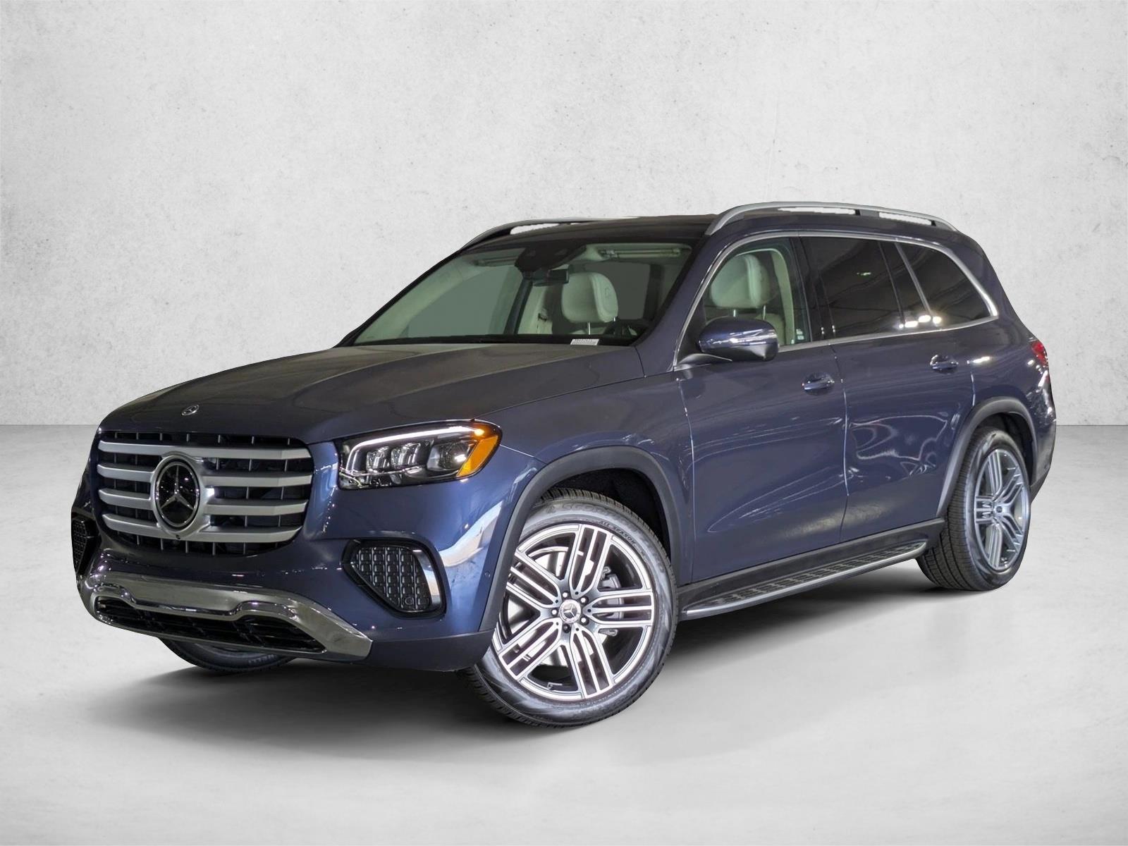 2026 Mercedes-Benz GLS Base