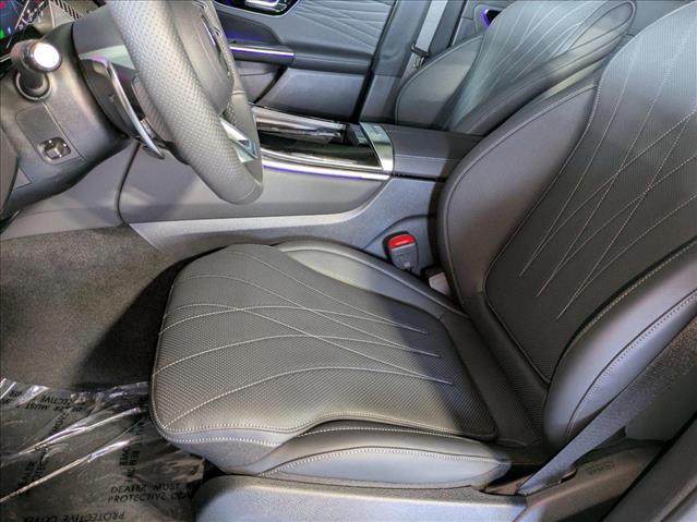 2025 Mercedes Benz GLC AMG 63 S E PERFORMANCE 4MATIC photo 4