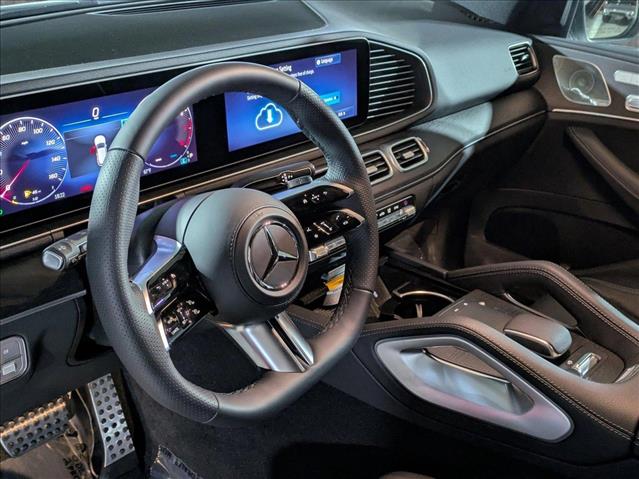 2025 Mercedes Benz GLE 580 4MATIC photo 3