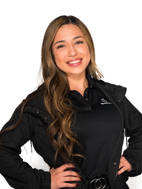 Staff member Allison Enciso from ID_87de37b99d9d
