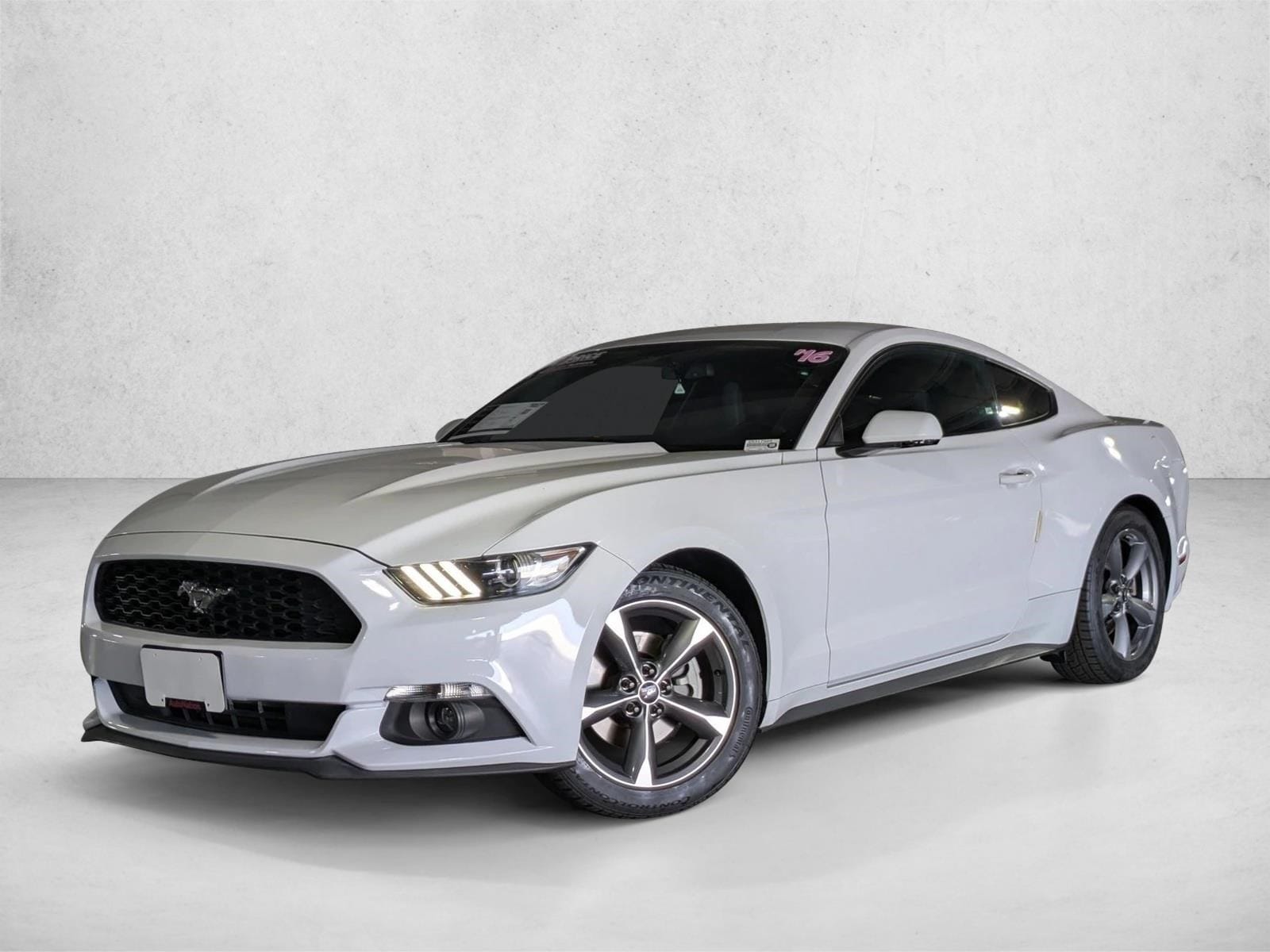 2016 Ford Mustang V6