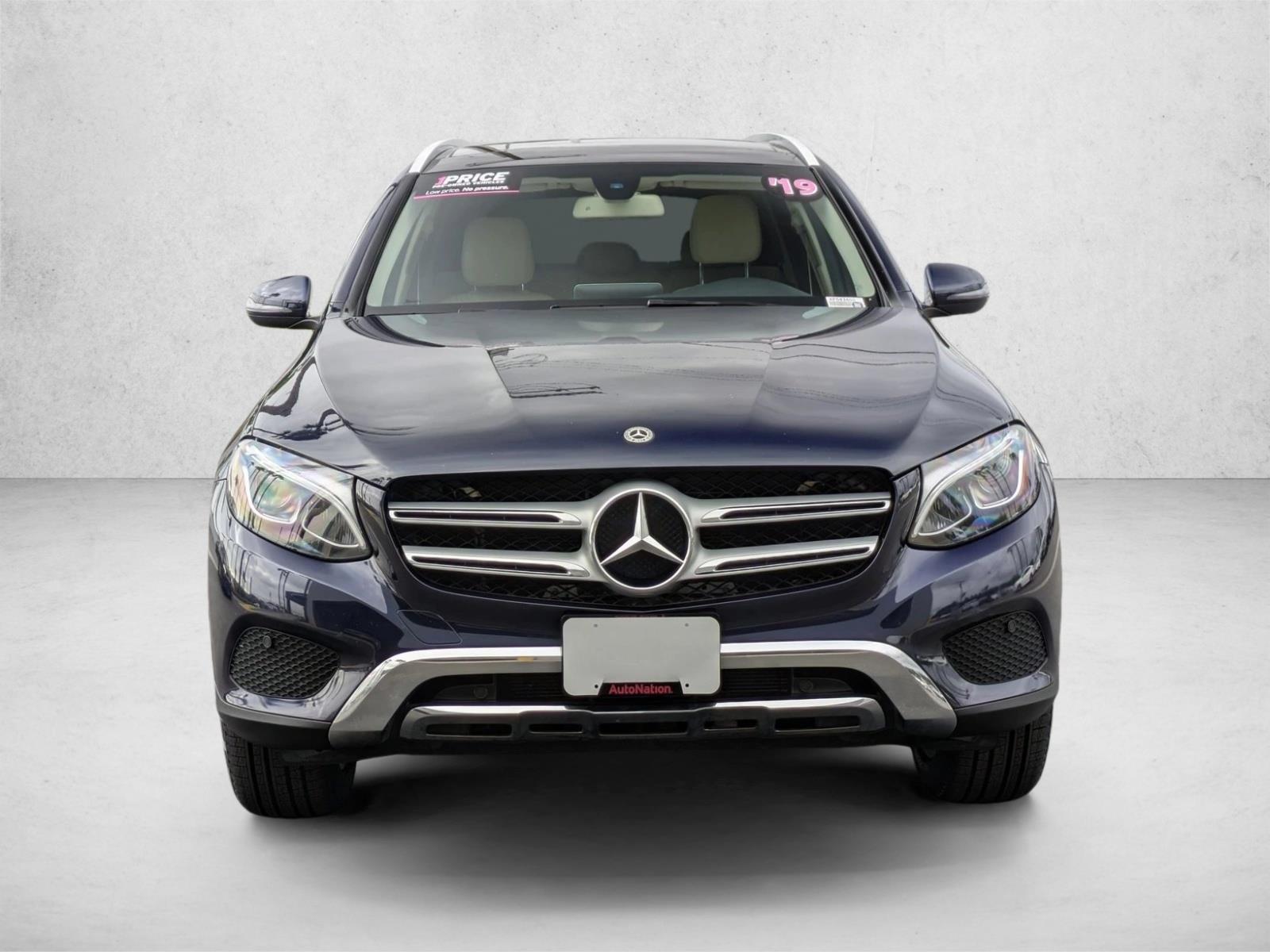 2019 Mercedes Benz GLC 4MATIC photo 2