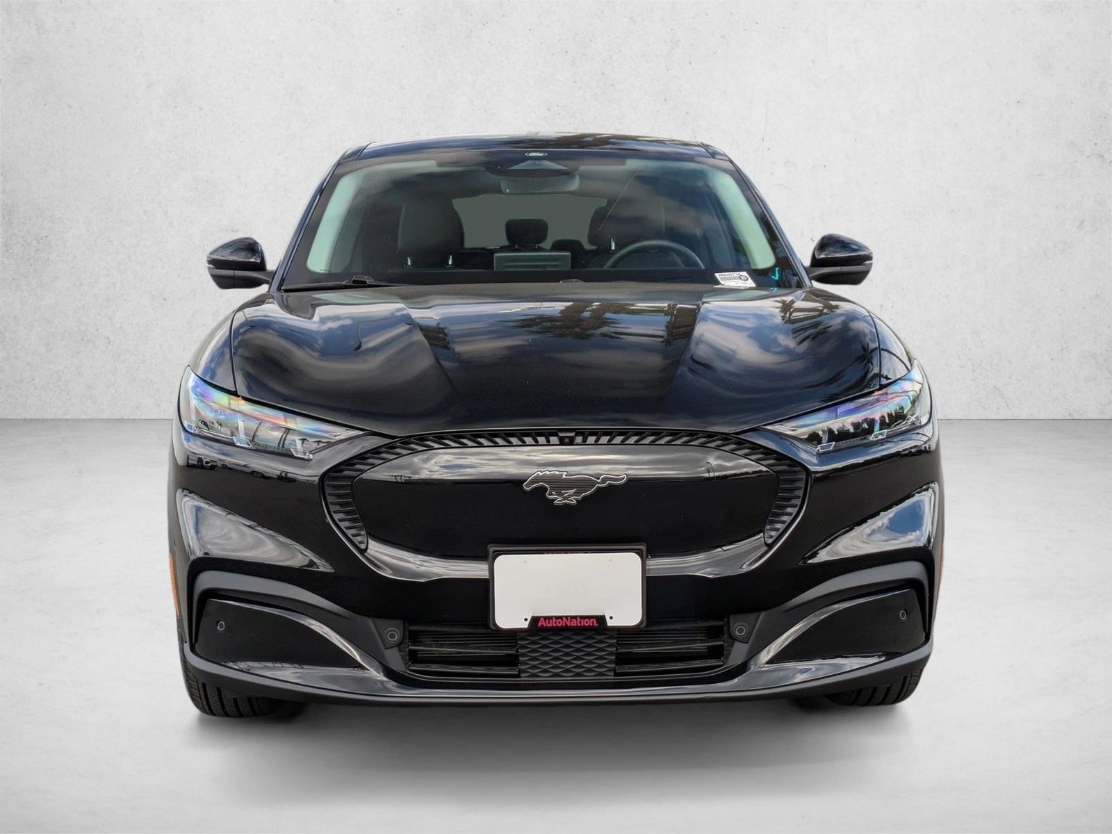 2024 Ford Mustang Mach-E Select photo 2