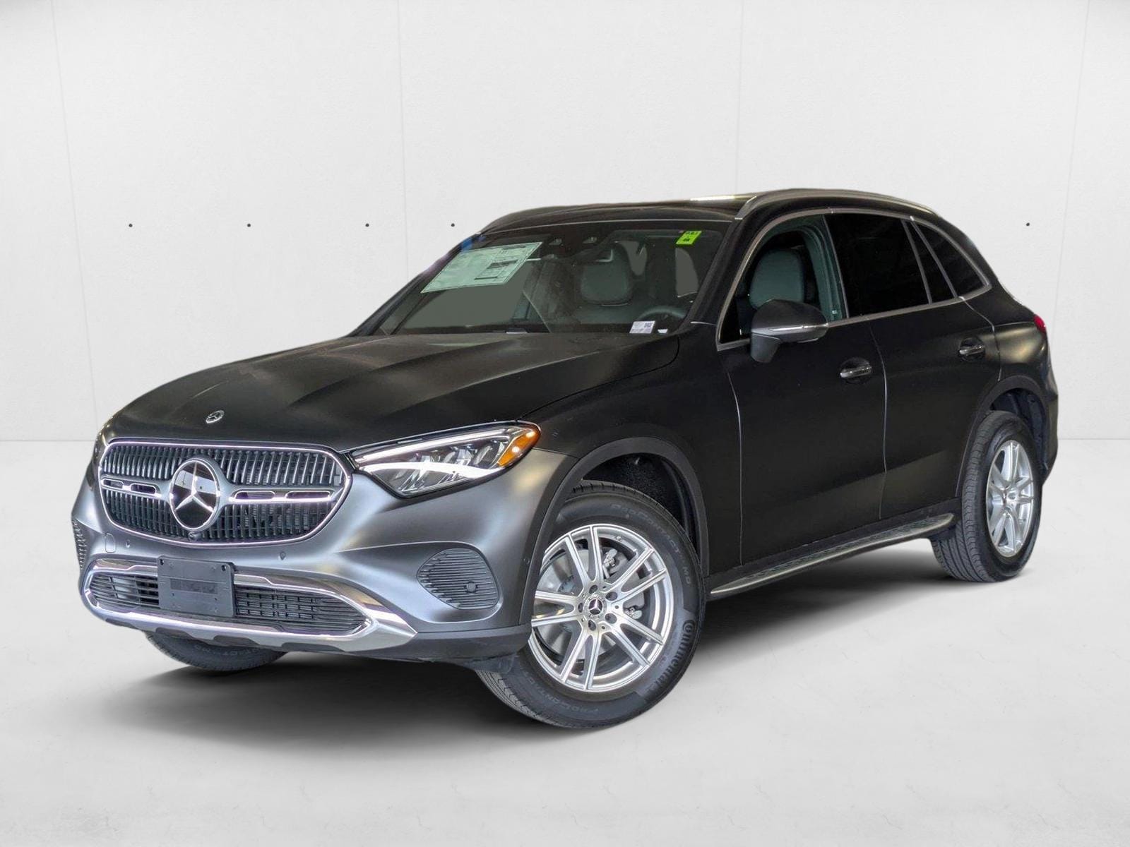2025 Mercedes-Benz GLC