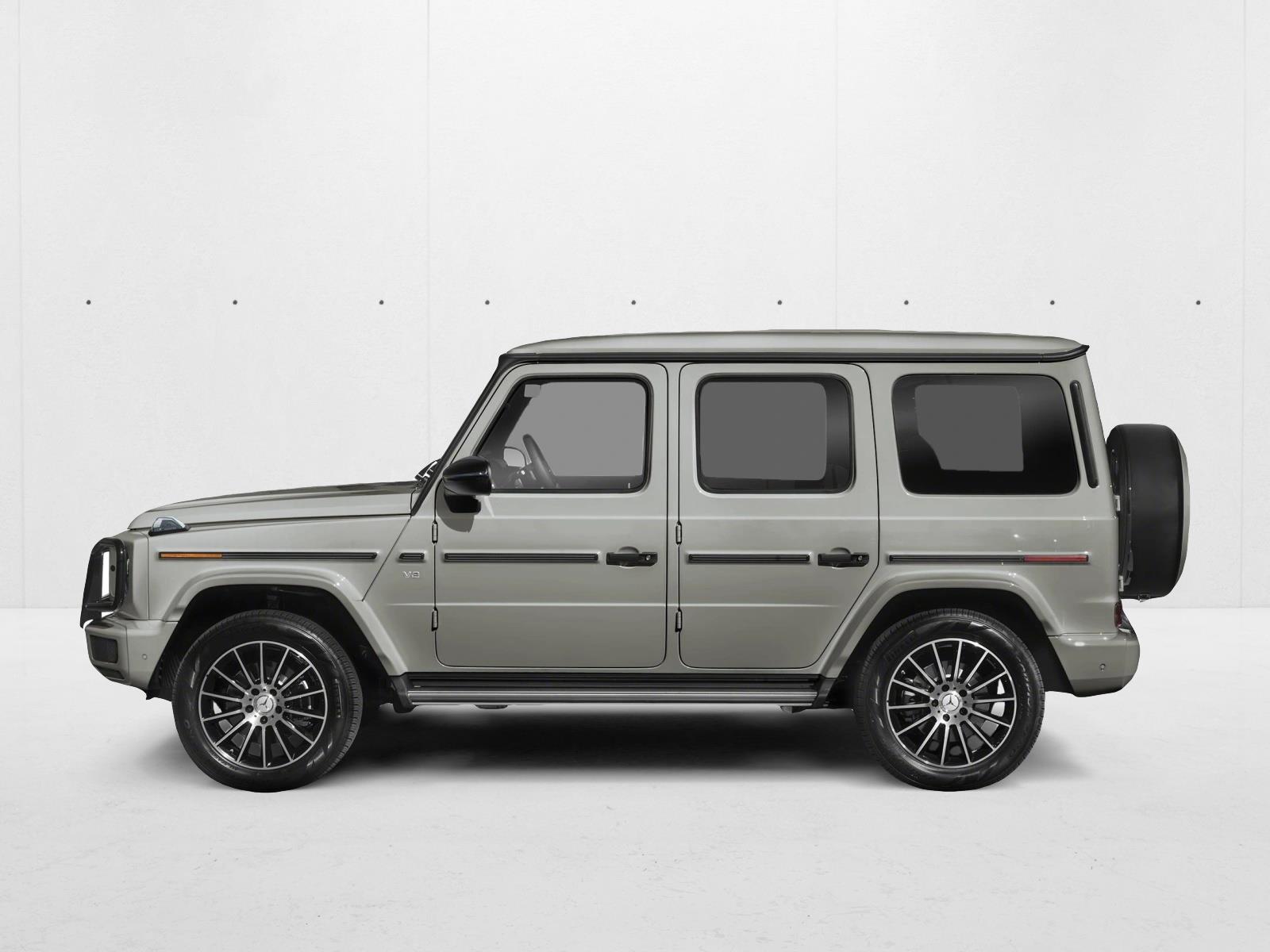 2025 Mercedes Benz G 550 photo 3